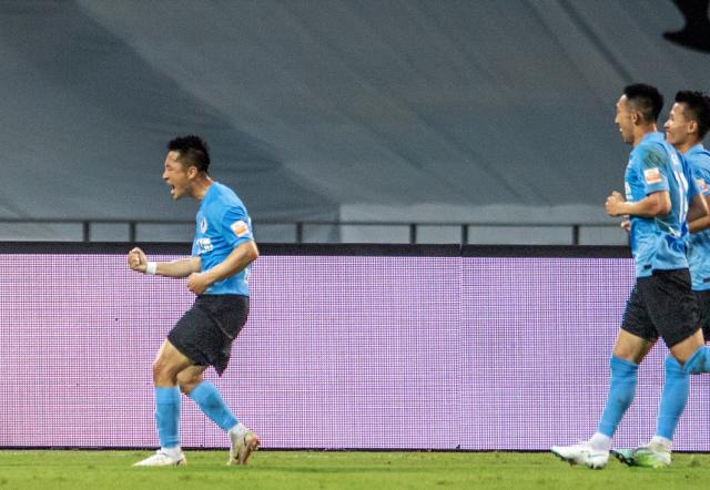 PG电子中国官网-【中超】阎相闯传射 大连人4比1胜河北提前6轮保级